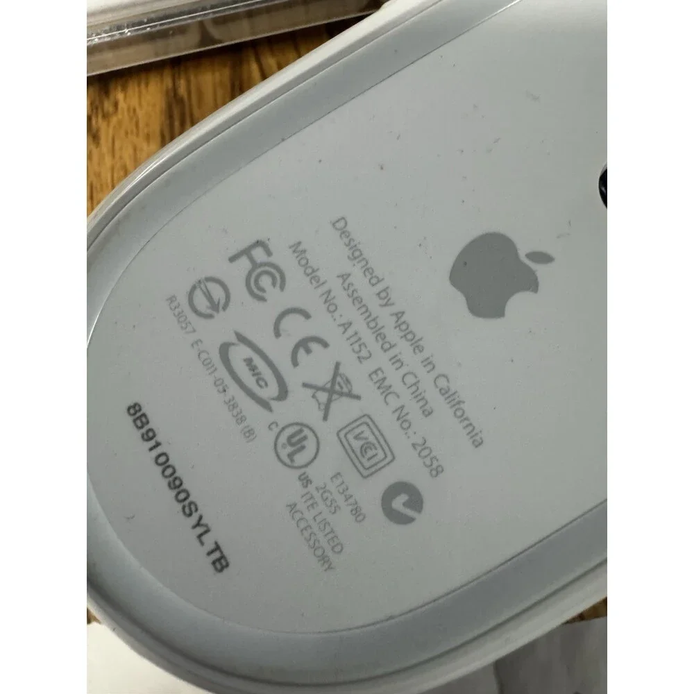 Vintage Apple A1048 Wired USB Keyboard A1152 Mighty Mouse White Mac Combo